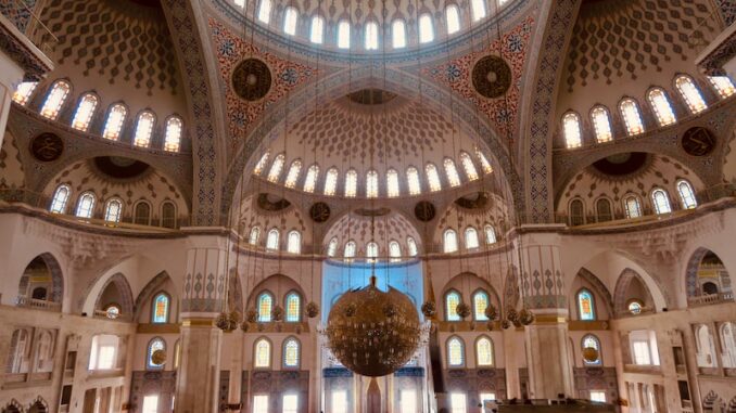 uploaded-image-yeni-sanat-eserleri-ve-sergiler-1696672205528